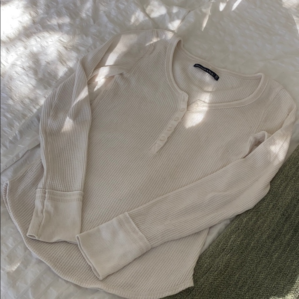 Abercrombie & Fitch Henley